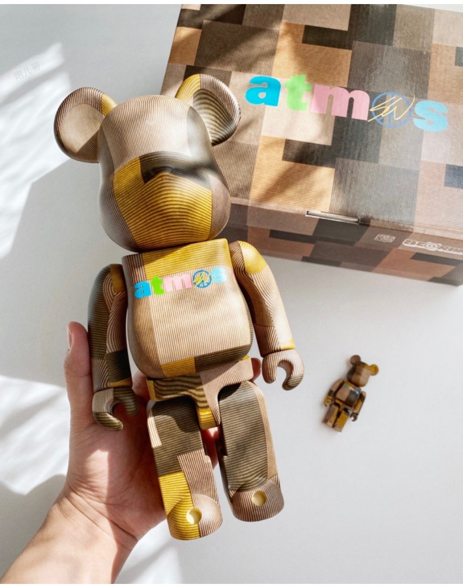 BearBrick x Atmos x Sean Wotherspoon 100% 400% 1000%